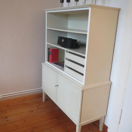 Schoenwaelder Mit Kleiner Terrasse Und Box דירה *